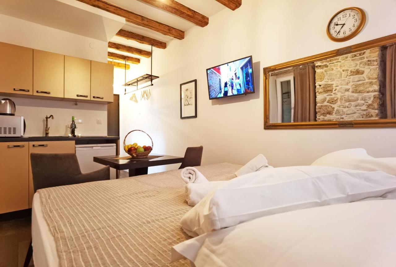 Pearl Stone Apartment